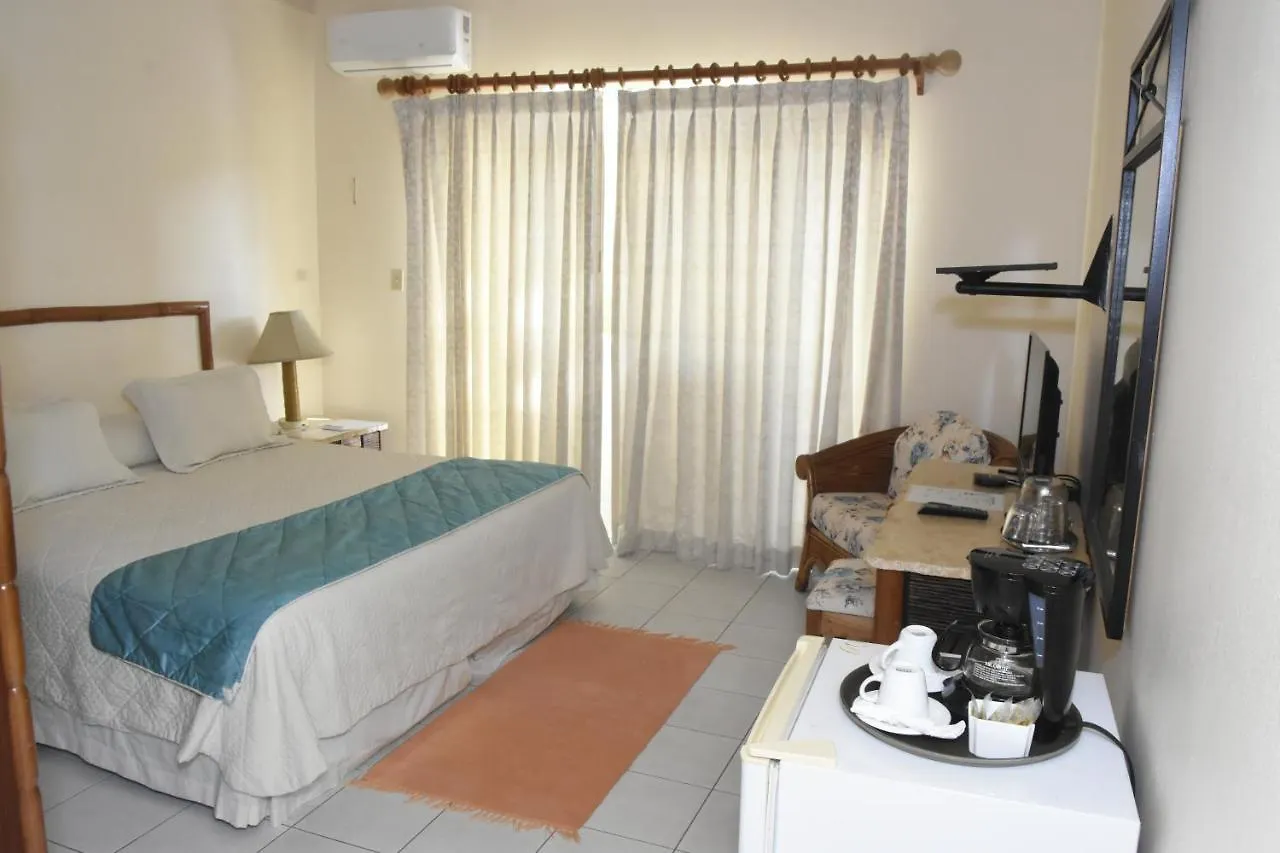 Ocean Pearl Resort Montego Bay Hotel
