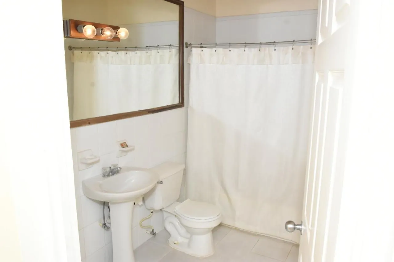 Ocean Pearl Resort Бухта Монтего Ямайка